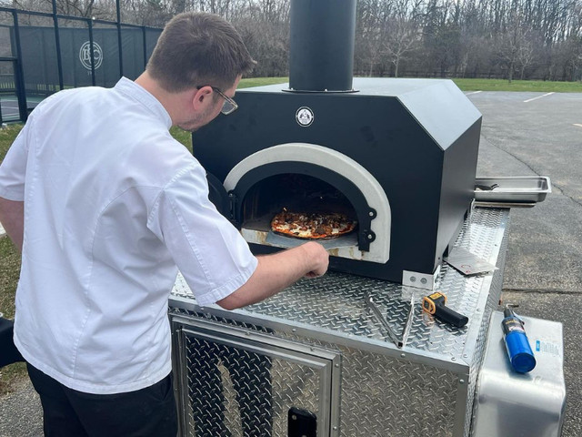 Portable pizza oven,mobile pizza oven, wood fired oven in BBQs & Outdoor Cooking in Barrie - Image 3