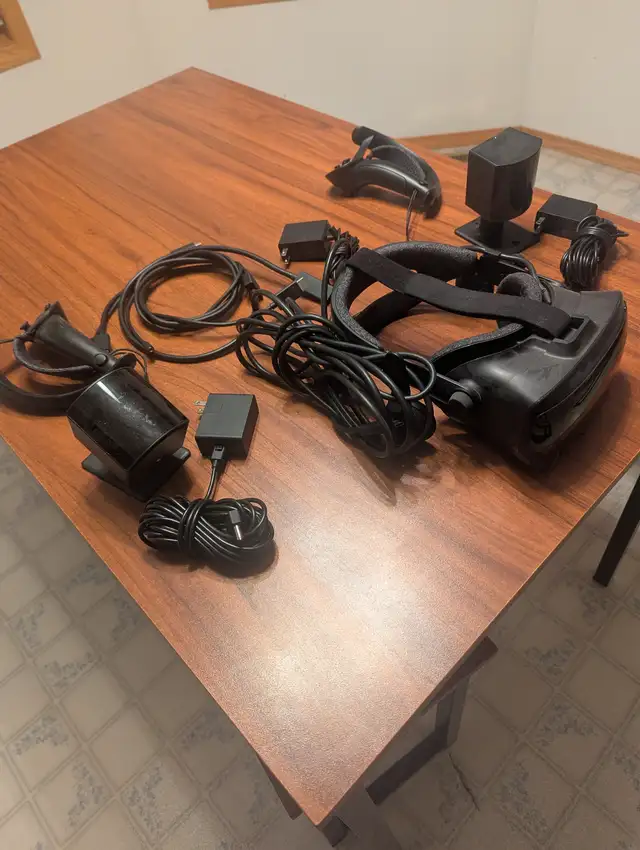 Valve Index VR Headset Kit - Black (354231)63005667203331121