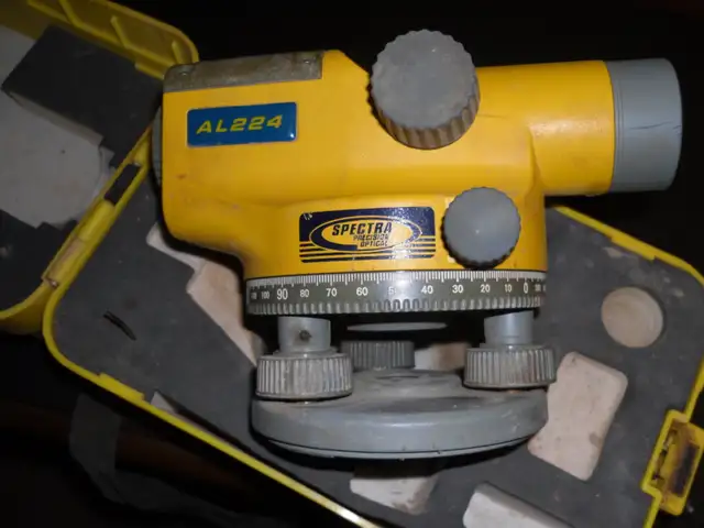 Trimble Spectra Precision Automatic Optical Laser AL224 in Other in Oakville / Halton Region - Image 4