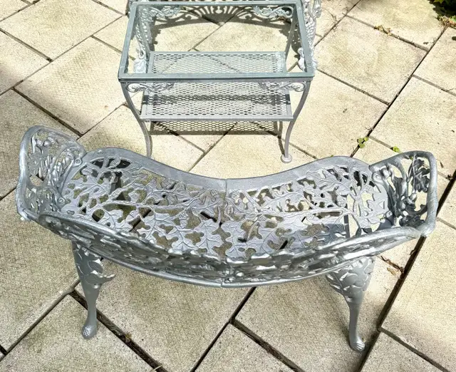Cast Iron Oak Leaf Motif Bench & Glass Garden Patio/Cafe  in Patio & Garden Furniture in Norfolk County - Image 3