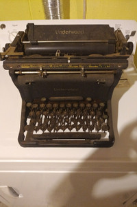 Underwood Typewriter