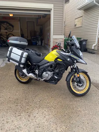 Great bike! Has ABS, traction control, etc. It is a 650cc and has lots of jam and plenty of throttle...