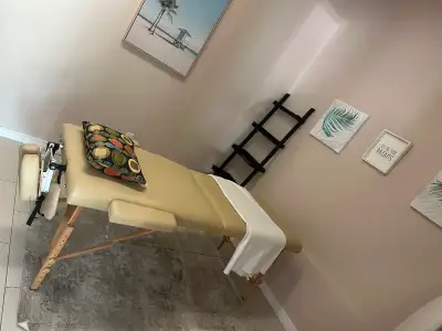 Wellness Clinic | Harbourfront, Downtown Toronto A spacious, tranquil, and professional treatment ro...
