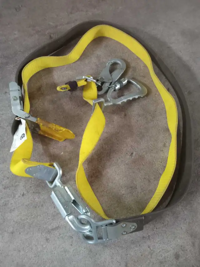 linesman belt in Other in Barrie - Image 3
