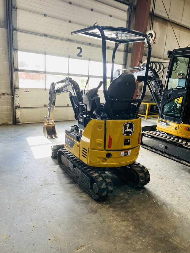 John Deere 17G Compact Excavator Heavy Equipment Windsor Region