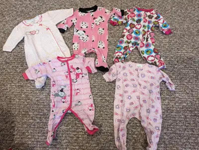 Pyjamas, cache-couche/ onesies - 3M, View more