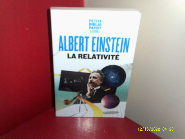 LA RELATIVITÉ, ALBERT EINSTEIN in Textbooks in Laval / North Shore