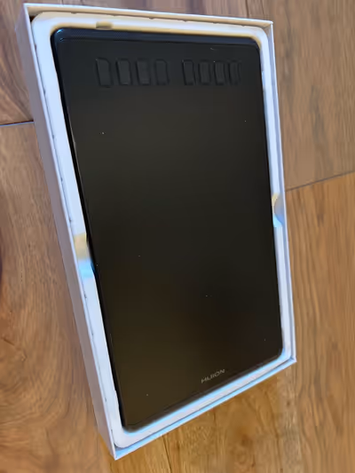 This is an incredible tablet. It’s great to start on, or even if you’re a seasoned digital artist. I...
