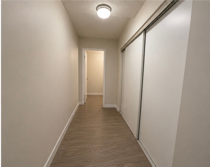 2 Bed, 1.5 bath apartment 5