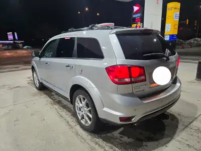 Safetied, Navigation, DVD, Sunroof, Back up camera, blue tooth, All Wheel drive, remote start, accid...