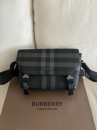 (100% Authentic) Burberry Bag 