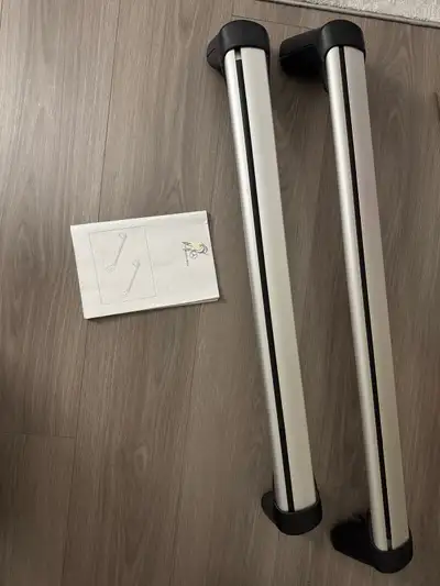 OEM Mercedes-Benz C300 Thule roof rack. Fits W206. Fifth-generation C300 (2022 models and beyond). B...