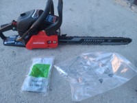CRAFTSMAN S180 Gas Chainsaw with 2-Cycle Engine  18-in with case