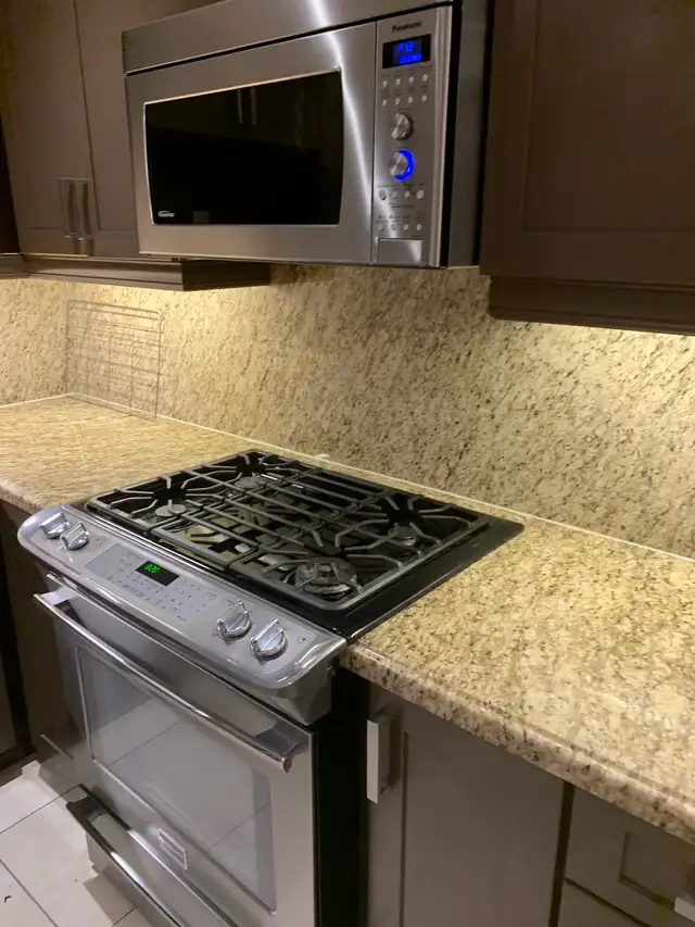 Cleaning lady (flat rate)64849799299330123