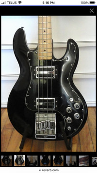 US made Peavey T-40 Bass guitar