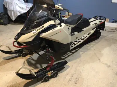 First owner, trail ridden in Manitoba and Alberta by 60+ rider. Crossover sled designed for trail an...