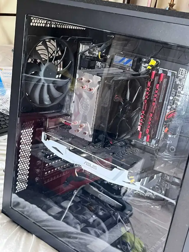 Custom Gaming PC in Desktop Computers in Markham / York Region - Image 4