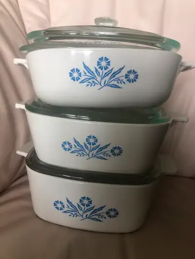 Blue cornflower dishes hot sale
