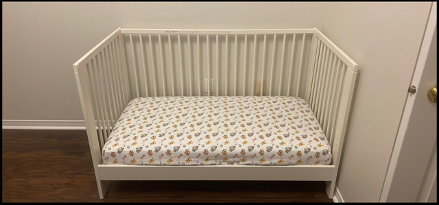 Ikea Gulliver Toddler Crib Bed & Mattress in Cribs in Markham / York Region