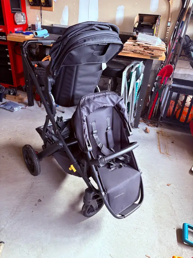 Uppababy Vista in Strollers, Carriers & Car Seats in Oshawa / Durham Region - Image 2
