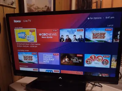 Great picture and sound, no issues. 4 HDMI and Factory remote. Can make it Smarter with a Roku devic...