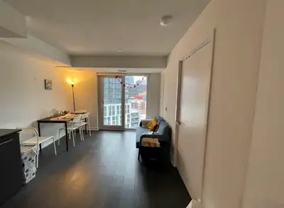 PRIVATE ROOM FOR RENT IN DOWNTOWN