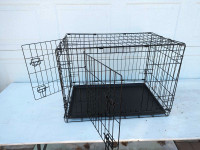 Animal crate or cage folding compact storage
