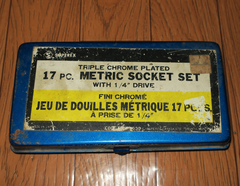 Vintage Socket Set in Tin Case Full of Sockets Arts & Collectibles