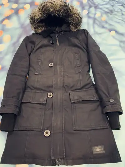TNA Bancroft Woman’s Down Parka - Size XS, View more