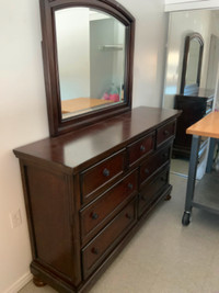 7 drawer dresser with mirror for sale