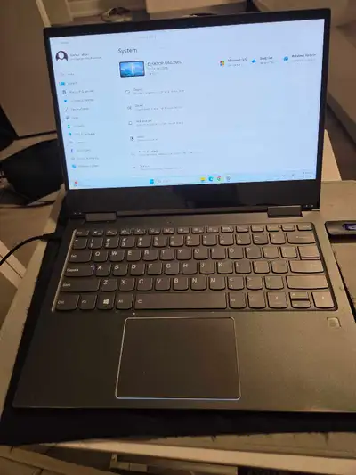 Laptop -- Lenovo Yoga 730-13IKB, View more