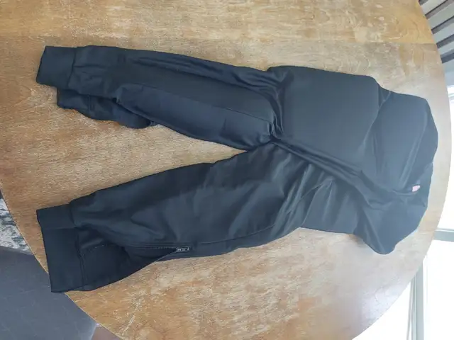 Bohn motorcycle underpants armor in Motorcycle Parts & Accessories in Corner Brook - Image 4
