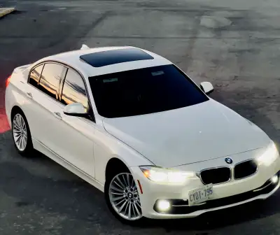 Up for sale: a full set of 18-inch rims with winter tires mounted — bolt pattern 5×120 (120 mm). Gre...