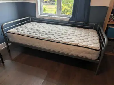Lit simple IKEA . Comme neuf. Matelas non inclus. , View more