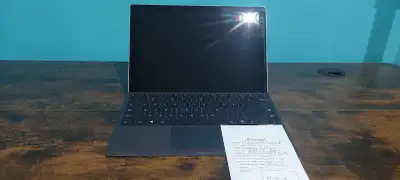 Microsoft Surface Pro 5 Windows 11 à vendre, View more