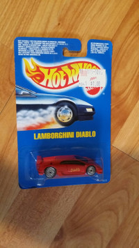 New Carded Vintage Hot Wheels Lamborghini Countach