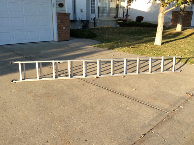 EXTENSION LADDER (12/24 foot aluminum) Ladders & Scaffolding