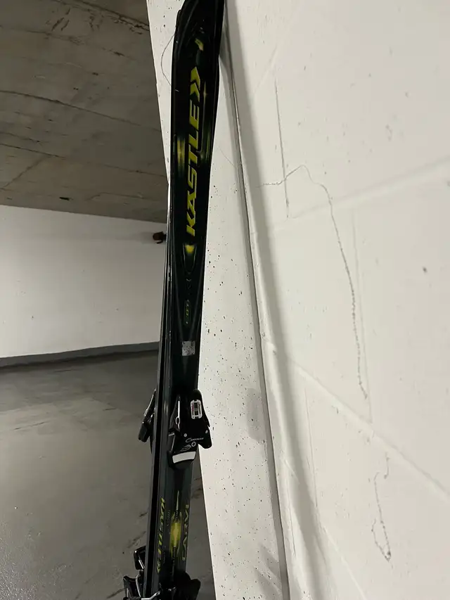 $ 20 skis in Ski in Richmond - Image 3