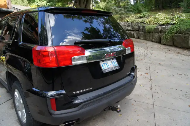 GMC Terrain AWD 2017 -Certified in Cars & Trucks in St. Catharines - Image 4