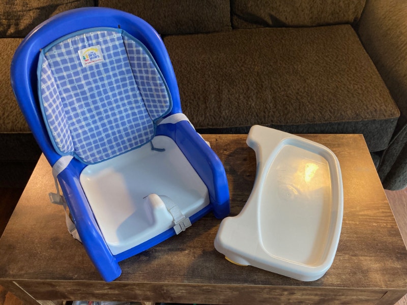 Reclining and Feeding Seat (The First Years) Feeding & High Chairs