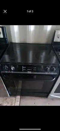 Frigidaire black slide in stove
