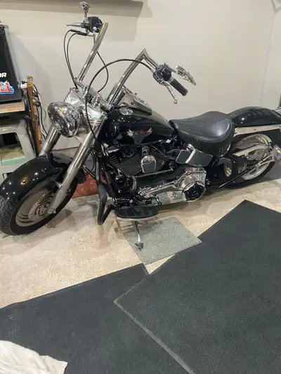 2004 Harley Fatboy 54000 kms Complete Synthetic Oil change and filters done beginning of the season....
