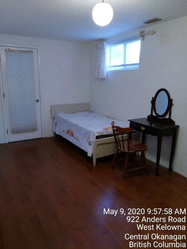 WALKUP BASEMENT 2 BEDROOM SUITE in west Kelowna but NEAR DOWNTOW Long