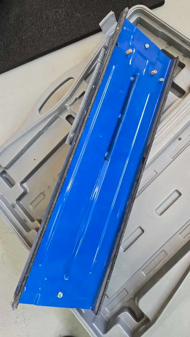 Ceramic Tile Cutter in Hand Tools in Nanaimo - Image 6