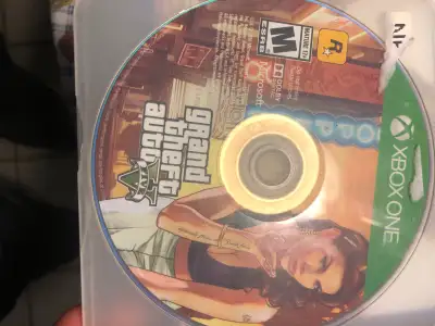 GTA v Xbox one, View more