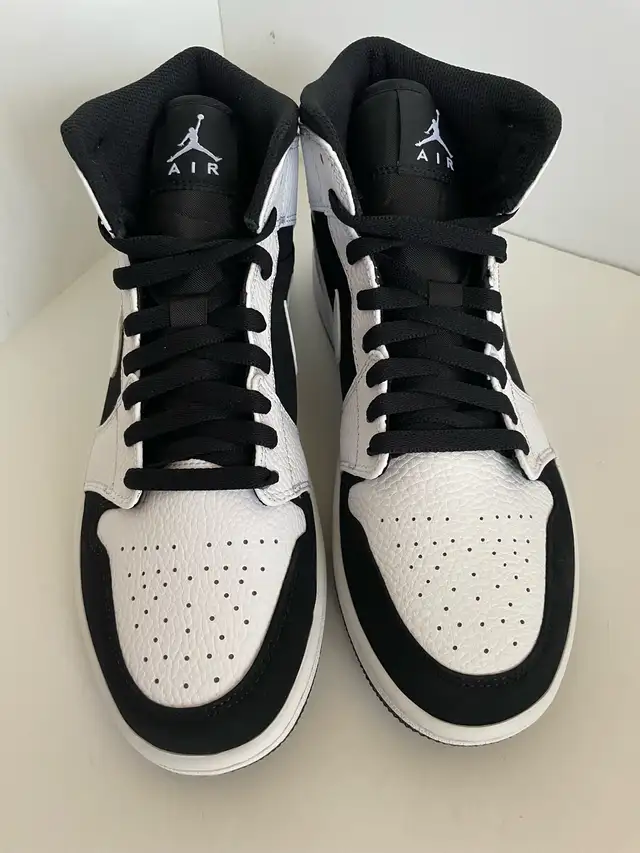Jordan 1 Mid Panda White Black 2018 (Men) in Men's Shoes in City of Toronto - Image 2