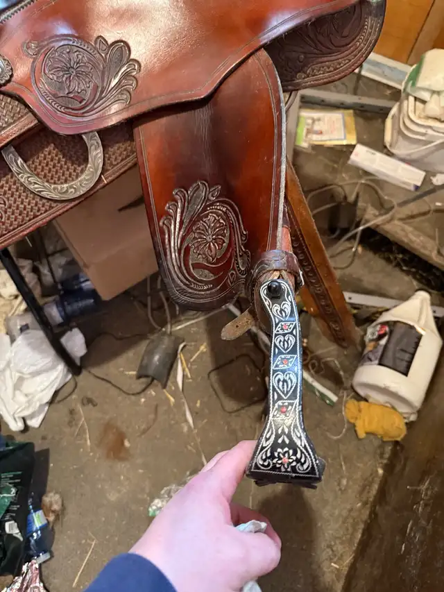 Continental Reining Saddle in Equestrian & Livestock Accessories in North Bay - Image 7