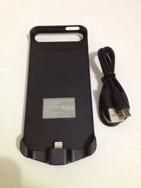 iPhone SE / 5 S / 5 - Power Bank Case in Cell Phone Accessories in Mississauga / Peel Region - Image 4