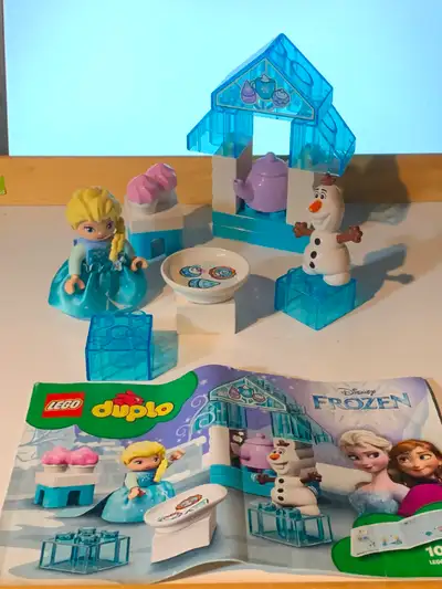 Lego duplo disney frozen toy featuring elsa and olaf's tea party 10920 hotsell