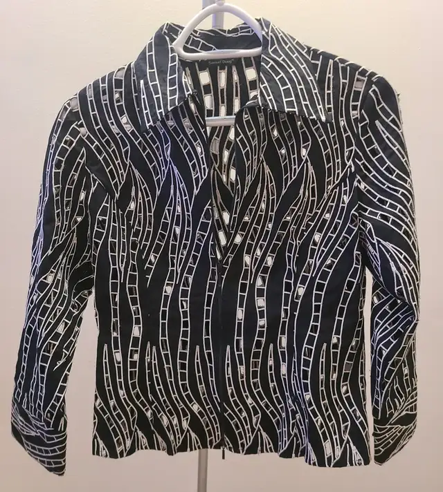 NWOT - Samuel Dong - (Size 8) Women's B/W Cut Out Print Jacket